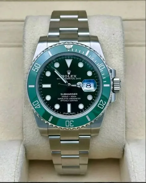 Rolex Submariner Date "Hulk" 40mm Green Sunburst Dial Green Cerachrom Bezel Oyster Bracelet 116610LV | 2017 Discontinued Full Set - Image 2