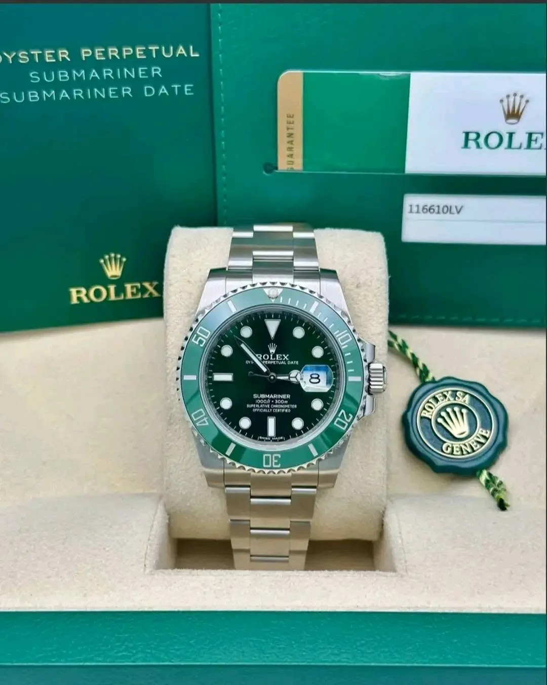 Rolex Submariner Date "Hulk" 40mm Green Sunburst Dial Green Cerachrom Bezel Oyster Bracelet 116610LV | 2017 Discontinued Full Set