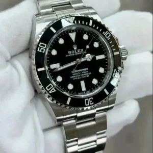 Rolex Submariner No-Date 41mm Black Dial Black Cerachrom Bezel Oyster Bracelet 124060 | 2022 Full Set