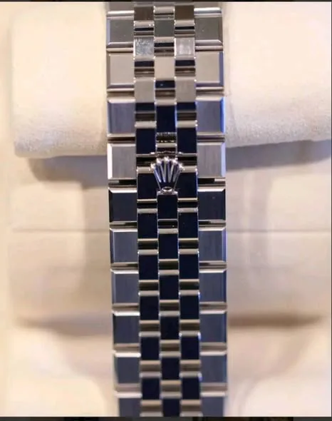 Rolex Land-Dweller 36mm "Intense White" Honeycomb Dial 18k White Gold Fluted Bezel Flat Jubilee Bracelet 127234 | 2025 Mint — Rolex's Most Significant New Model in Decades - Image 3