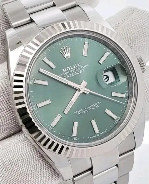 Rolex Datejust 41mm Mint Green Sunray Dial 18k White Gold Fluted Bezel Oyster Bracelet 126334 | 2025 Mint Full Set - Image 2
