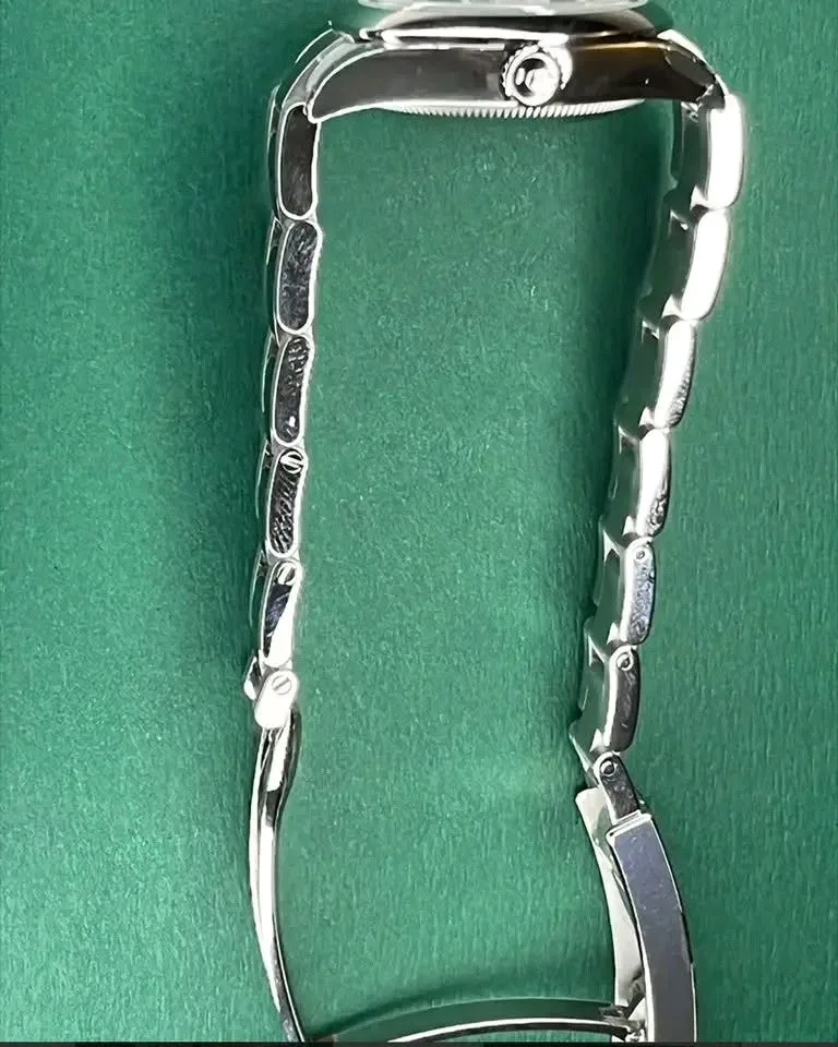 Rolex Datejust 41mm Mint Green Sunray Dial 18k White Gold Fluted Bezel Oyster Bracelet 126334 | 2025 Mint Full Set - Image 7