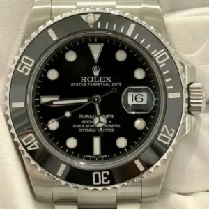 Rolex Submariner Date 40mm Black Dial Black Cerachrom Bezel Oyster Bracelet 116610LN | 2013 Full Set — Discontinued