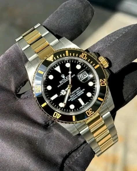 Rolex Submariner Date 40mm "Two-Tone Black" Yellow Rolesor Black Cerachrom Bezel Oyster Bracelet 116613LN | 2014 Full Set — Discontinued