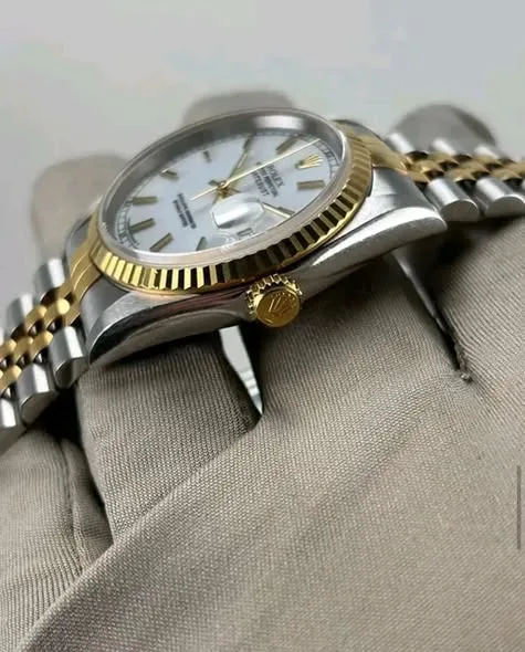 Rolex Datejust 36mm White Stick Dial 18k Yellow Gold Fluted Bezel Two-Tone Yellow Rolesor Jubilee Bracelet 16233 | Vintage Full Set - Image 3