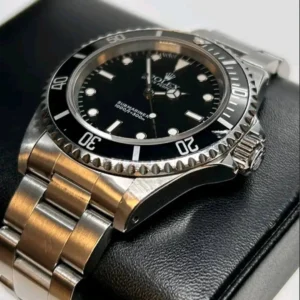 Rolex Submariner No-Date 40mm Black Tritium Dial Oyster Bracelet 14060 | Vintage 1995 With Papers